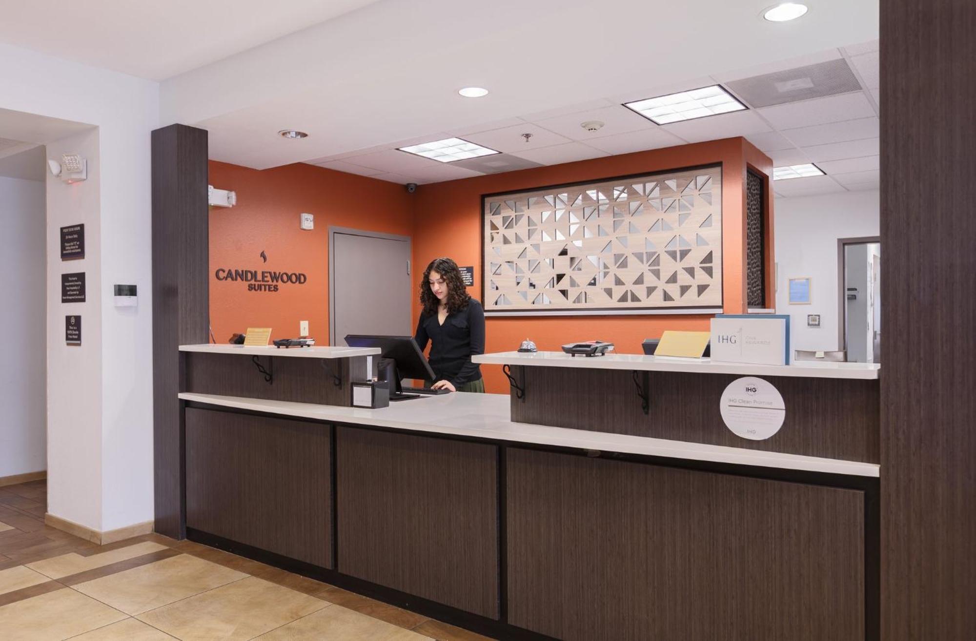 Candlewood Suites San Marcos By Ihg Εξωτερικό φωτογραφία