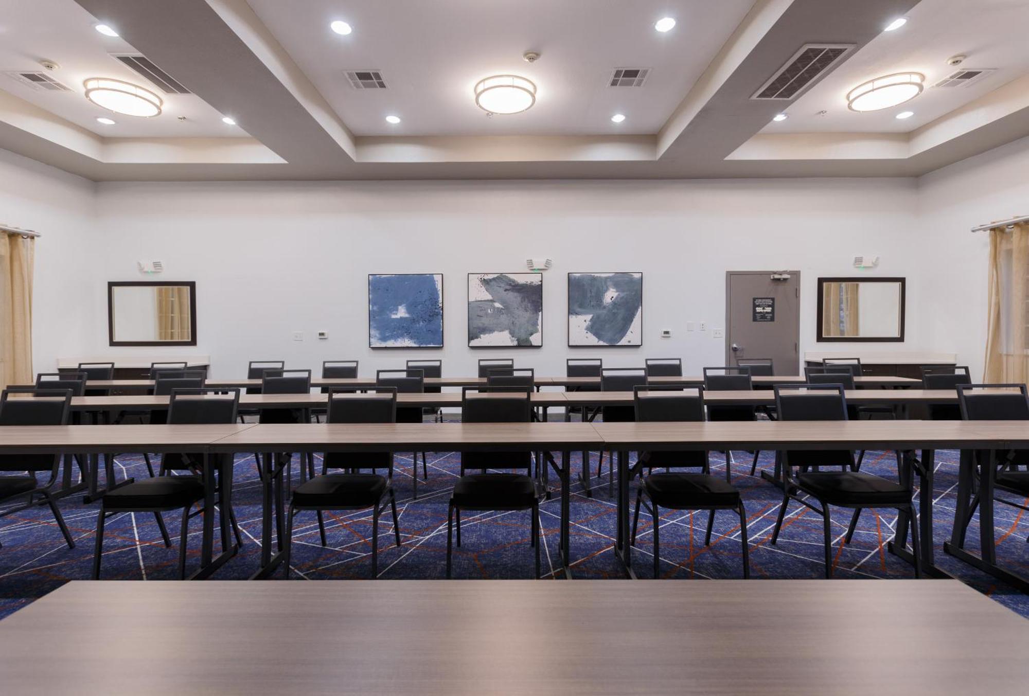 Candlewood Suites San Marcos By Ihg Εξωτερικό φωτογραφία