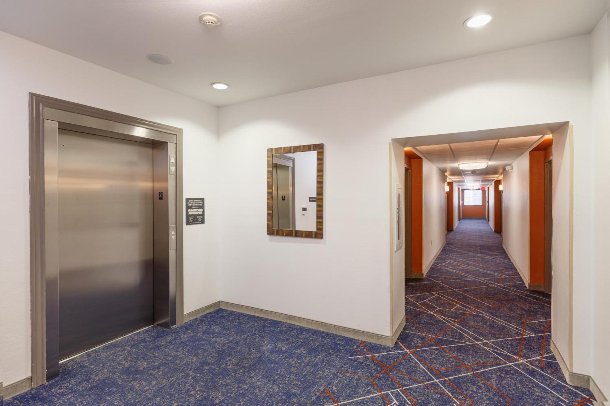 Candlewood Suites San Marcos By Ihg Εξωτερικό φωτογραφία