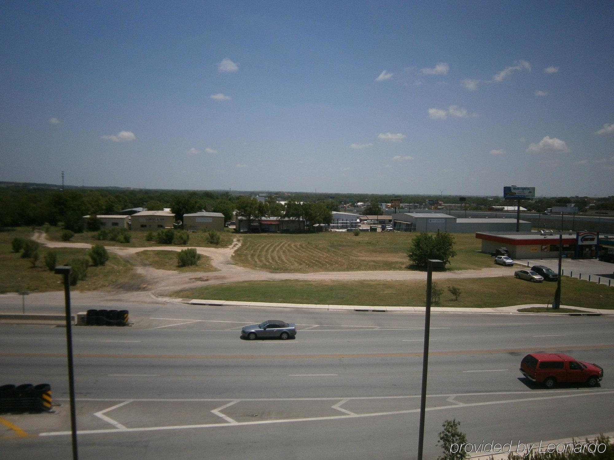 Candlewood Suites San Marcos By Ihg Εξωτερικό φωτογραφία