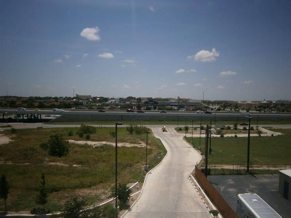 Candlewood Suites San Marcos By Ihg Εξωτερικό φωτογραφία
